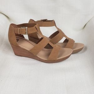 NWOB Dr. Scholl's Barton Wedge In Saddle